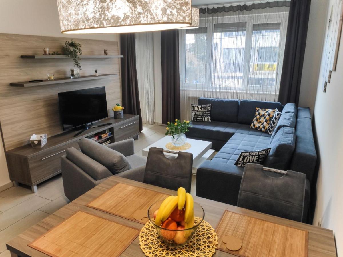 Holiday Apartman Sárvár Eksteriør bilde